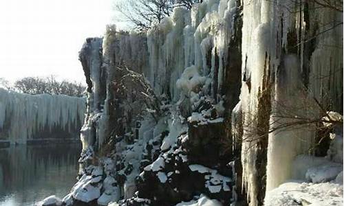 牡丹江镜泊湖旅游攻略简介_牡丹江镜泊湖游玩攻略